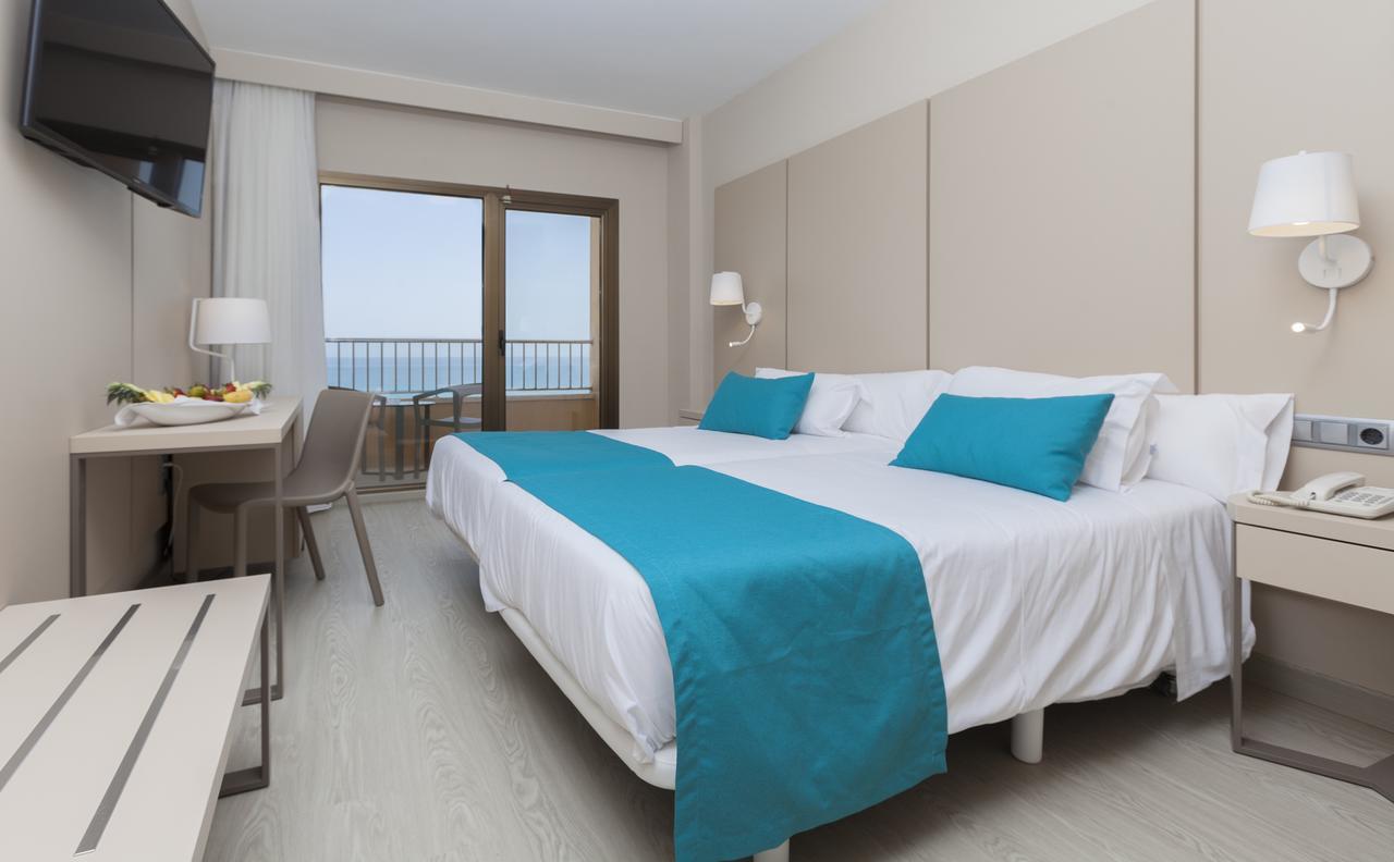 Zweibettzimmer mit Meerblick